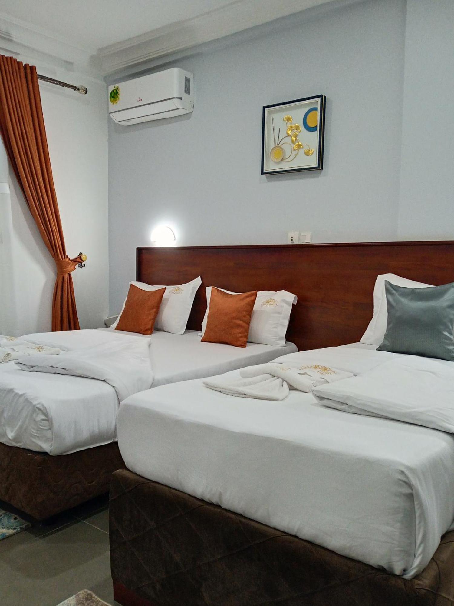 Cofe Hotel Yaoundé Exteriör bild