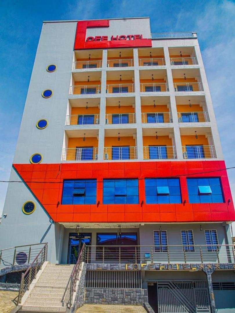 Cofe Hotel Yaoundé Exteriör bild