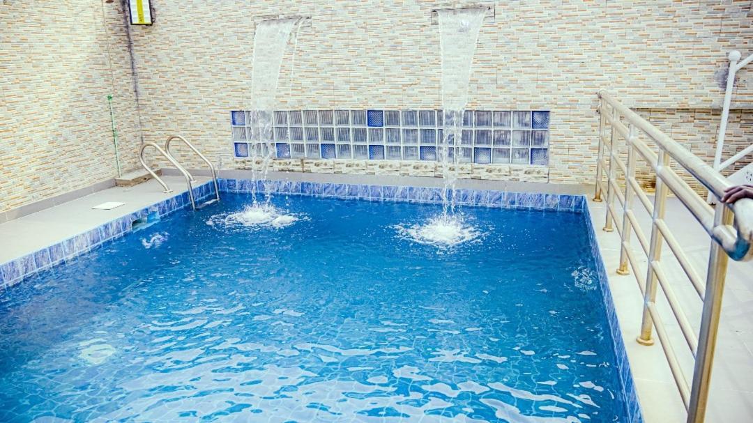 Cofe Hotel Yaoundé Exteriör bild