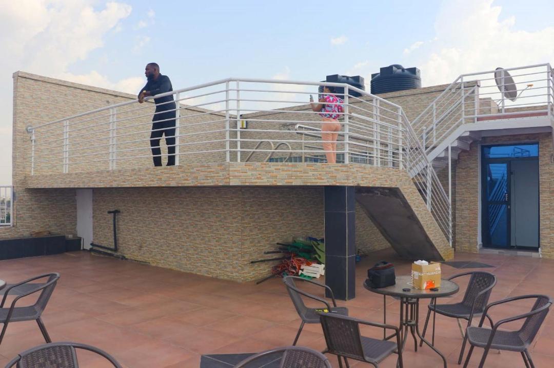 Cofe Hotel Yaoundé Exteriör bild
